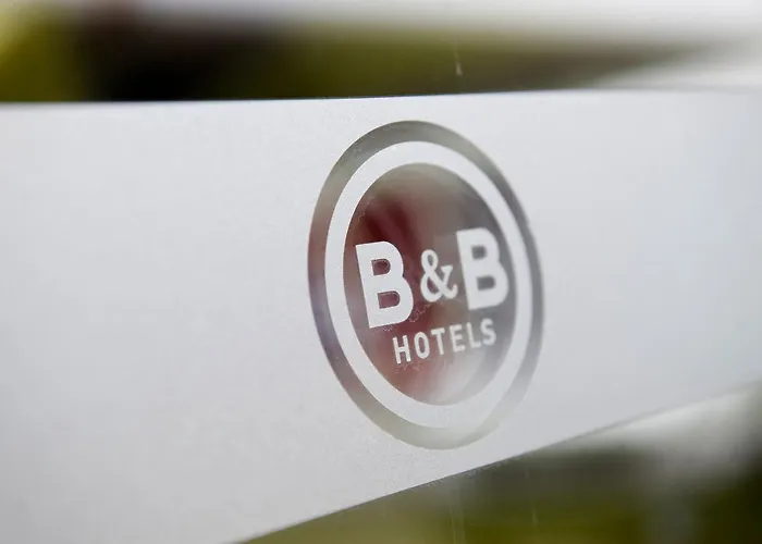 호텔 B&B Hotel Saclay *